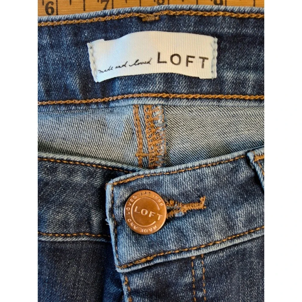 LOFT curvy skinny